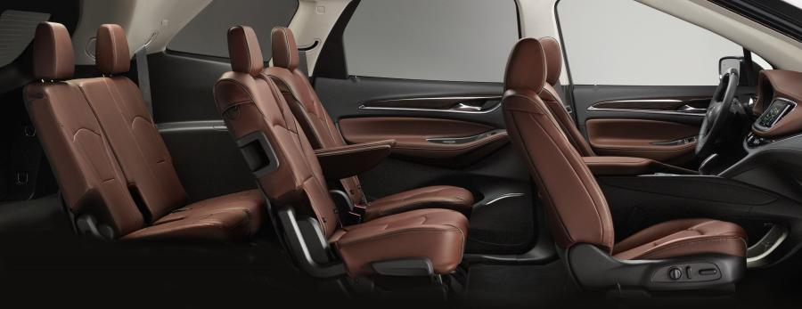 Интерьер Buick Enclave Avenir 2017 года  (фото 10 из 30)